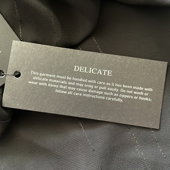 Guess Cherelle Cold Shoulder Tiered Ruffle Blouse - Picture 7 of 11